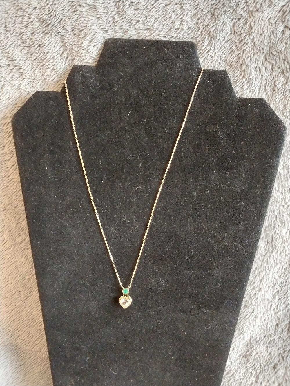 Edge of Ember - White Heart Pendant Necklace with Green Stone - Women Jewelry